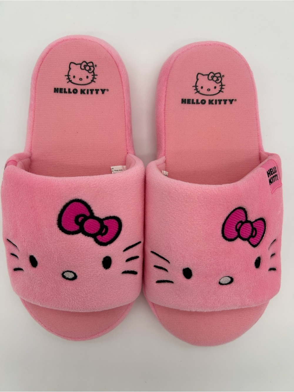 Hello Kitty Pink Plush Slide Slippers with Bow Motif Size Small (4/5)